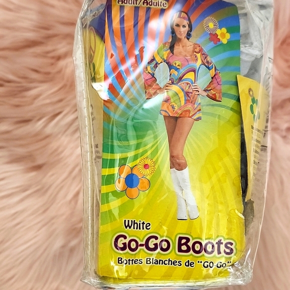 Brand New GENERATION HIPPIE ADULT WHITE GO-GO BOOTS-M - Picture 3 of 8